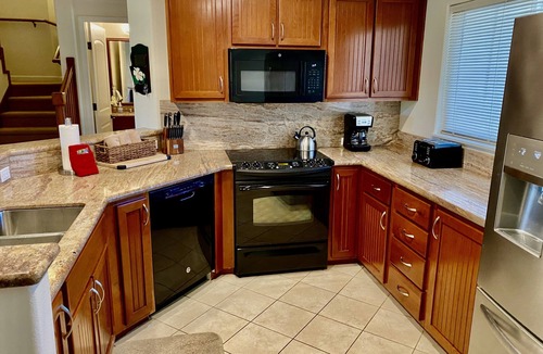 Waikoloa Condo | Spacious 2 bedroom Villa with large loft over Pool and Abay with amazing sunsets