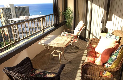 Waikiki Condo | Spacious 2 BR with Ocean and Mountain View, Enjoy Sunrise, Sunset and Firework!