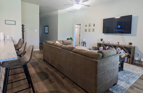 Denham Springs House | Spacious 3 Bedroom Home with Easy Access to BR