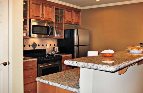 Berkeley Apartment | Spacious 3 BR | Historic Powhatan Resort