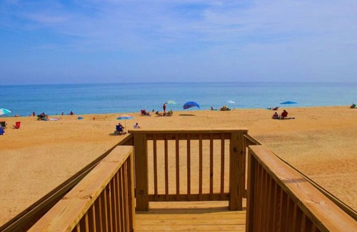 Kitty Hawk Villa | Spacious 3BR Beach Getaway | Steps to Sand | Pool, Bikes & More