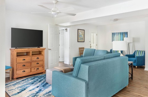 Sea Scape Hotel | Spacious 3BR Suite with Full Kitchen near Sea Scape Golf & Kitty Hawk Pier