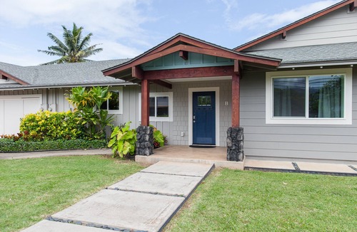 Laie House | Spacious 4 BDRM Laie Home -Walk to Hukilau Beach, A/C, 30 Day