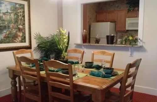 Lackey House | Spacious 4-bedroom townhome in peaceful Williamsburg with AC