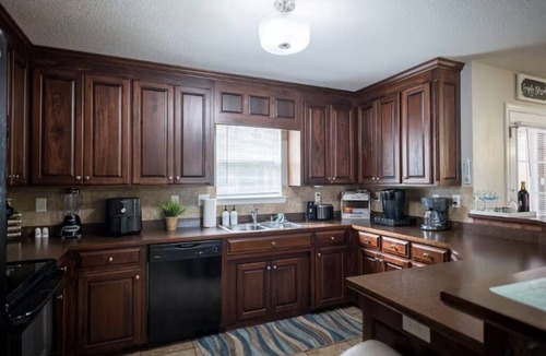 Valdosta House | Spacious 4BR home near VSU, Moody AFB & Wild Adventures