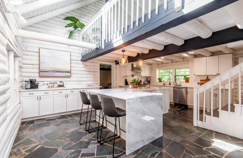 Charlottesville Cabin | Spacious 5-bedroom Cabin on 12 acres close to Wineries/Breweries/Hiking