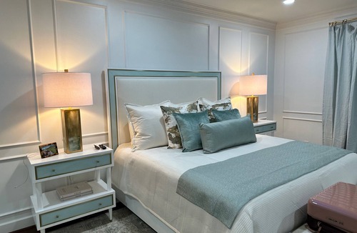 Old Town House | Spacious 5-bedroom house in charming Pinehurst with AC