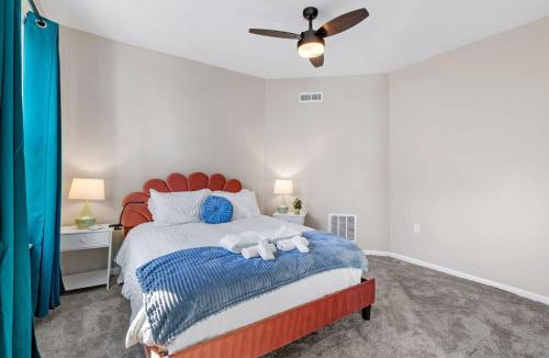 Mount Washington House | Spacious 5‑BR Mt. Washington Home Skyline Views