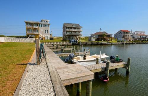Sneads Ferry House | Spacious 8-bedroom oceanview house in North Topsail Beach, perfect for gatherings!