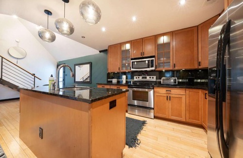 Waller Creek District Apartment | Spacious Austin Loft Sleeps 8 with Balcony