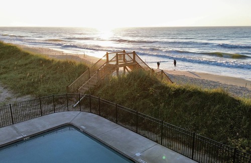 Sneads Ferry House | Spacious Beach Stay w/Pool, Spa, Views & Kings!