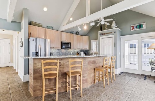 Bethany Beach House | Spacious Beach House | Decks & Pool + Beach Nearby