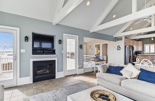 Bethany Beach House | Spacious Beach House | Decks & Pool + Beach Nearby