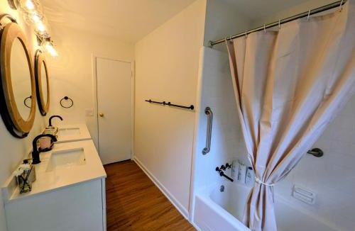 Cary House | Spacious Cary Home Gym, Game Room, Huge Fenced Yard!