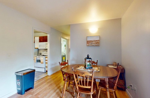 Clemson Condo | Spacious condo-walking distance to college campuses/stadiums, & downtown