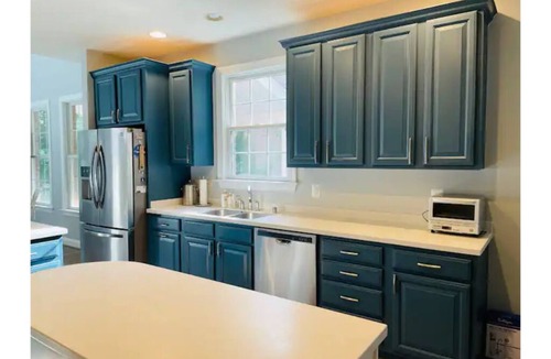 Cape St. John House | Spacious Contemporary Waterfront home on Chesapeake Bay's South River