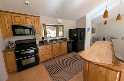 Forest Lake Heights House | Spacious Cottage on Lake James - Outdoor Firepit, Large Deck to Enjoy Lake Views