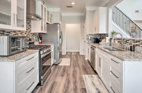 Gwinnett Place House | Spacious Duluth Retreat ~ 20 Mi to Atlanta!