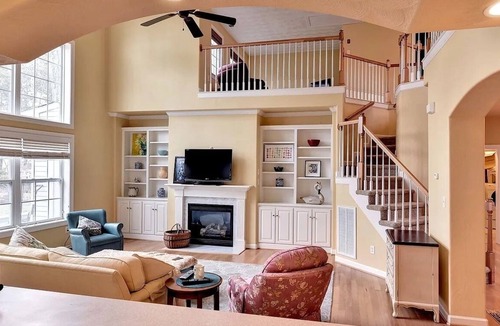 Smithfield House | Spacious Home in Smithfield