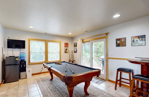 Rodanthe House | Spacious home with private pool, hot tub, pool table & central AC
