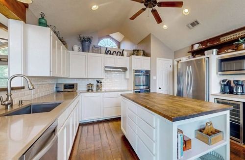 Spicewood House | Spacious lakefront hideaway with decks, grill, billiards, tennis & pool
