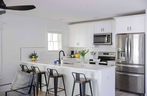 Metropolitan Apartment | Spacious Modern Apt| 2BD/2BA| Near Forsyth Park