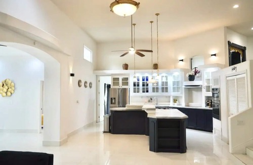 Leilani Estates House | Spacious & Modern Pāhoa Retreat Near Kehena Beach!