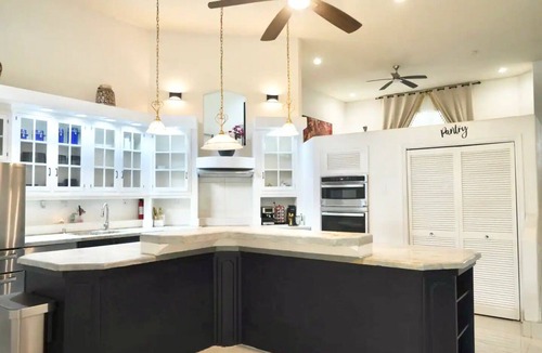 Leilani Estates House | Spacious & Modern Pāhoa Retreat Near Kehena Beach!