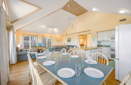 Frisco House | Spacious Oceanview Home in Frisco with Hot Tub, Screened Porch. Beach Nearby!