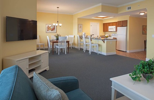 Palmetto Dunes Hotel | Spacious Stay Designed for Laid-Back Family Getaways | 2 Units