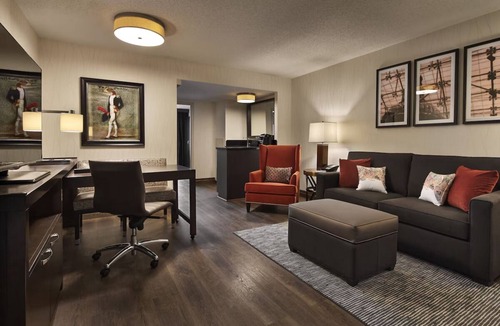 Friendship Heights Hotel | Spacious Suites with Metro Access, Pool & Free Breakfast! Pets Welcome!
