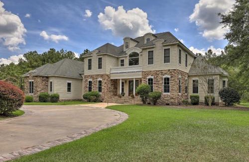 Trenton House | Spacious Trenton Home with Pond on 20 Acres!