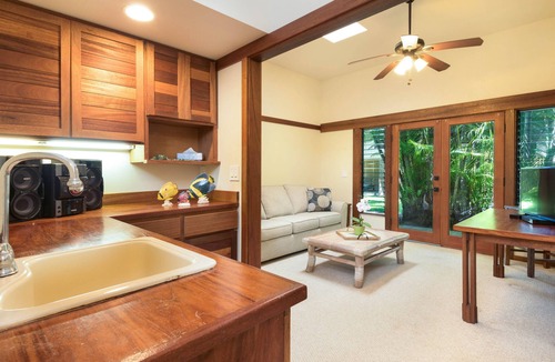 Kilauea House | Spacious tropical estate with lanais - located just steps from the beach