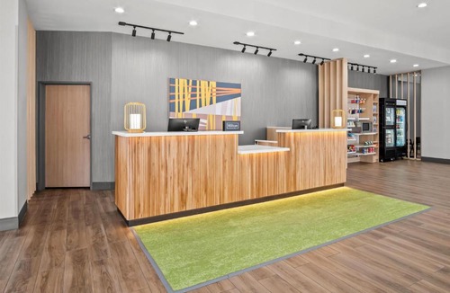 Garland Hotel | Spark By Hilton Garland Dallas East