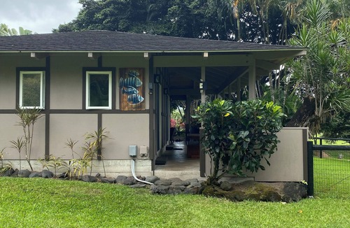 Hana House | Special quiet, romantic, cozy home in a special place, Heavenly Hana. Lucky you!