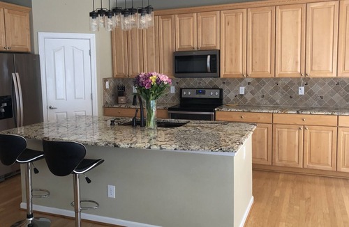 Charlotte House | Specious 2 story 5 bedroom home