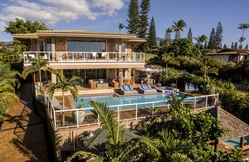 Kaanapali House | Spectacular Sunset and Ocean Views with Pool & Hotbub near Kaanapali Beach
