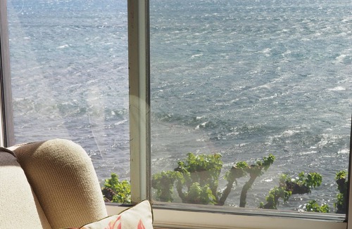 Maalaea Condo | Spectacular Wall of Glass!