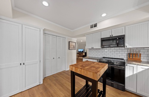 Spinnaker Beachhouses Villa | Spinnaker Beach House! Golf Course Views! Pet Friendly! Amenity access included