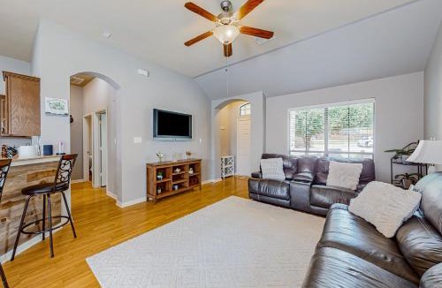 College Station House | Spring Leaf Quarters