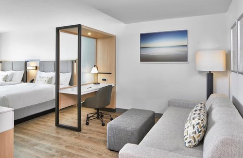 Jacksonville Beach Hotel | SpringHill Suites by Marriott Jacksonville Beach Oceanfront