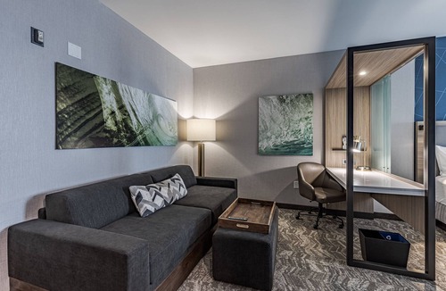 Sterling Heights Hotel | SpringHill Suites by Marriott Detroit Sterling Heights
