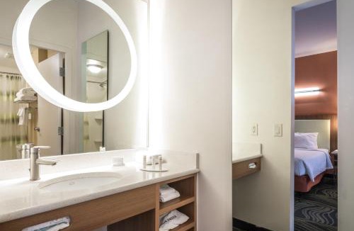 Statesboro Hotel | SpringHill Suites Statesboro University Area