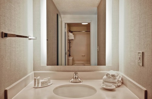 Linthicum Heights Hotel | SpringHill Suites by Marriott Baltimore BWI Airport