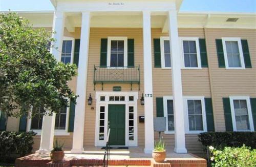 Lincolnville Apartment | St Augustine Condo, Sleeps 6, Steps to Old Town