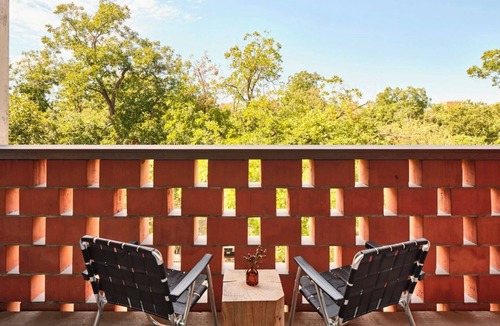 Barton Heights House | Standard Double Room at The Carpenter Hotel, Onsite Outdoor Pool!