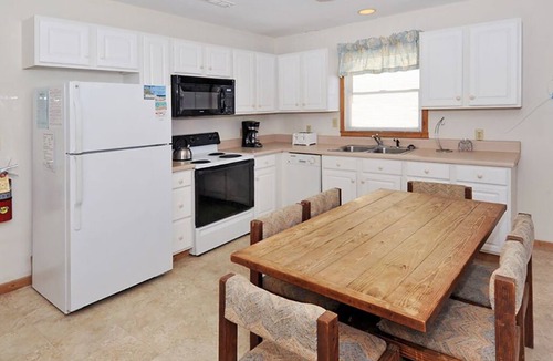 Buxton House | Starlights Condos, OCEANFRONT, Extraordinary View, Together Yet Private!