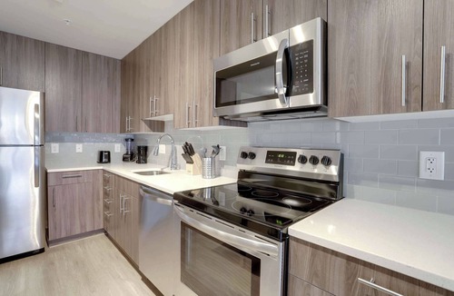 Groveton Apartment | Stay in Style: Comfortable Apt w Premier Amenities
