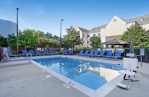 Columbia Hotel | Staybridge Suites Columbia - Baltimore by IHG