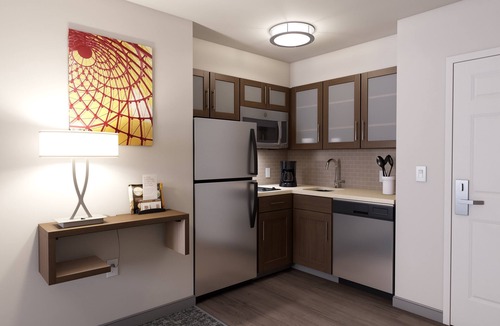 Southfield Hotel | Staybridge Suites Detroit Southfield by IHG